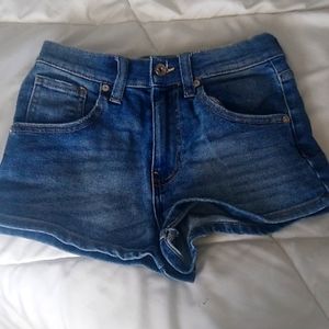 Kendall+Kyle Jean shorts